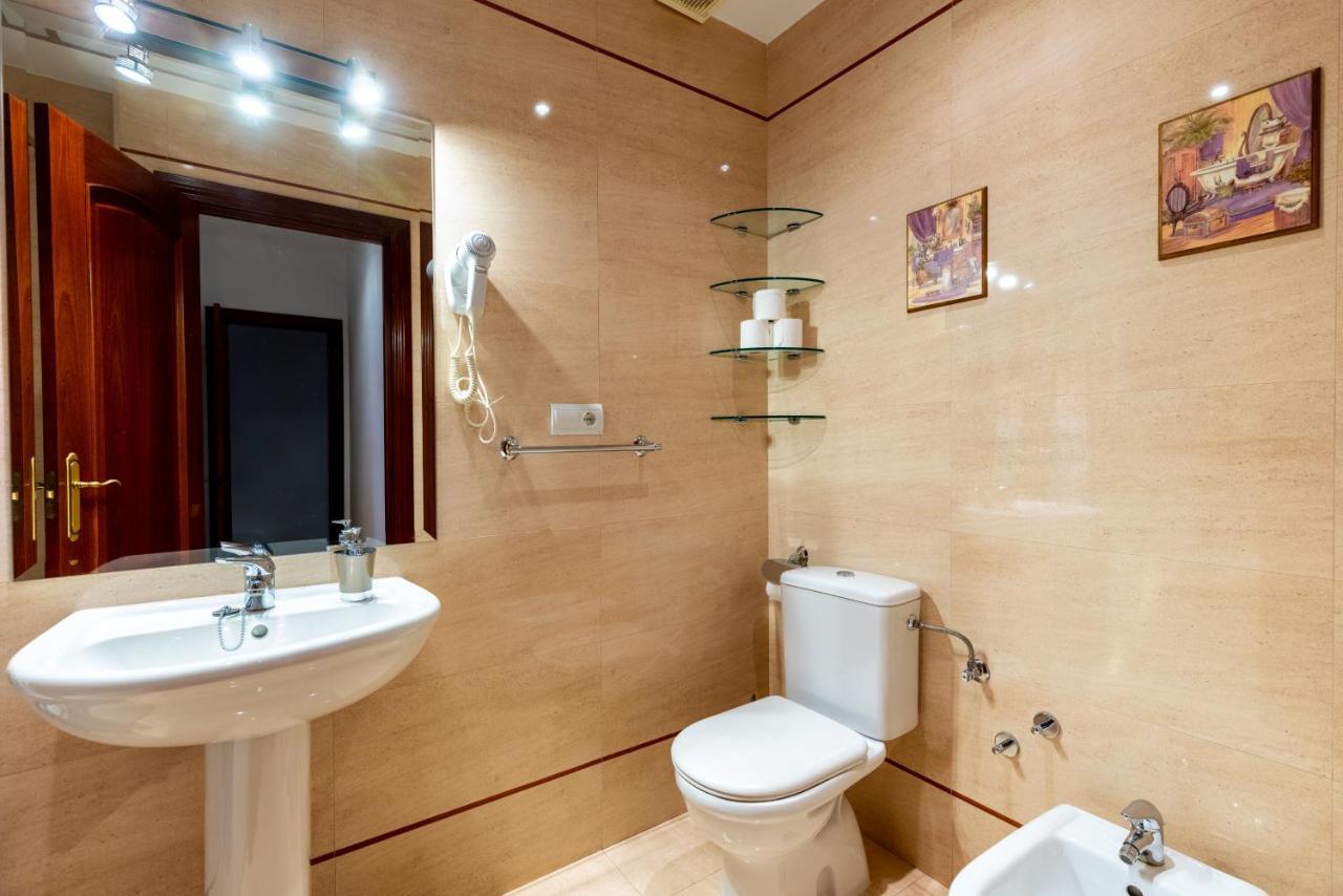 Center Of Seville! Luxury Apartment In Sevillian Manor House! Dış mekan fotoğraf