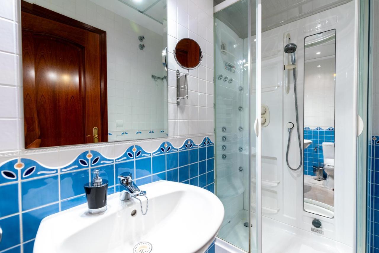 Center Of Seville! Luxury Apartment In Sevillian Manor House! Dış mekan fotoğraf